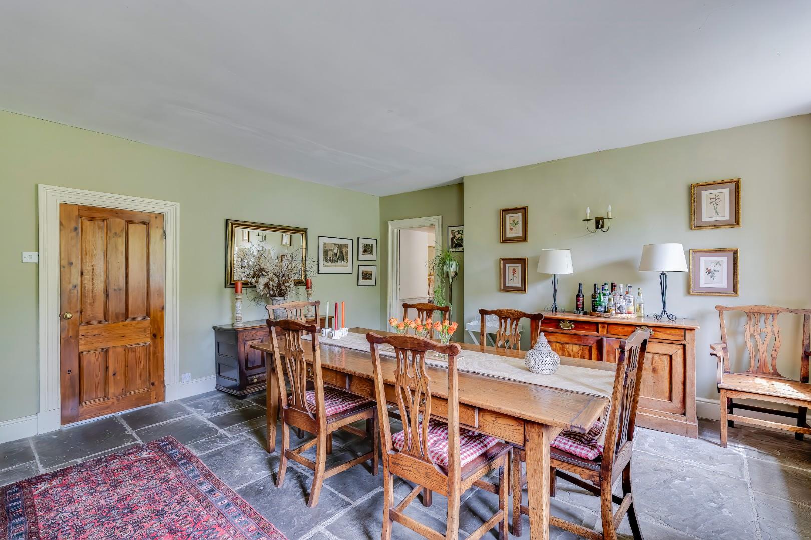 Llanquian Road, Aberthin, Nr Cowbridge, Vale of Glamorgan,  CF71 7HE